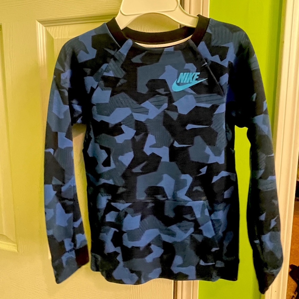 Boys Nike Pattern Sweatshirt